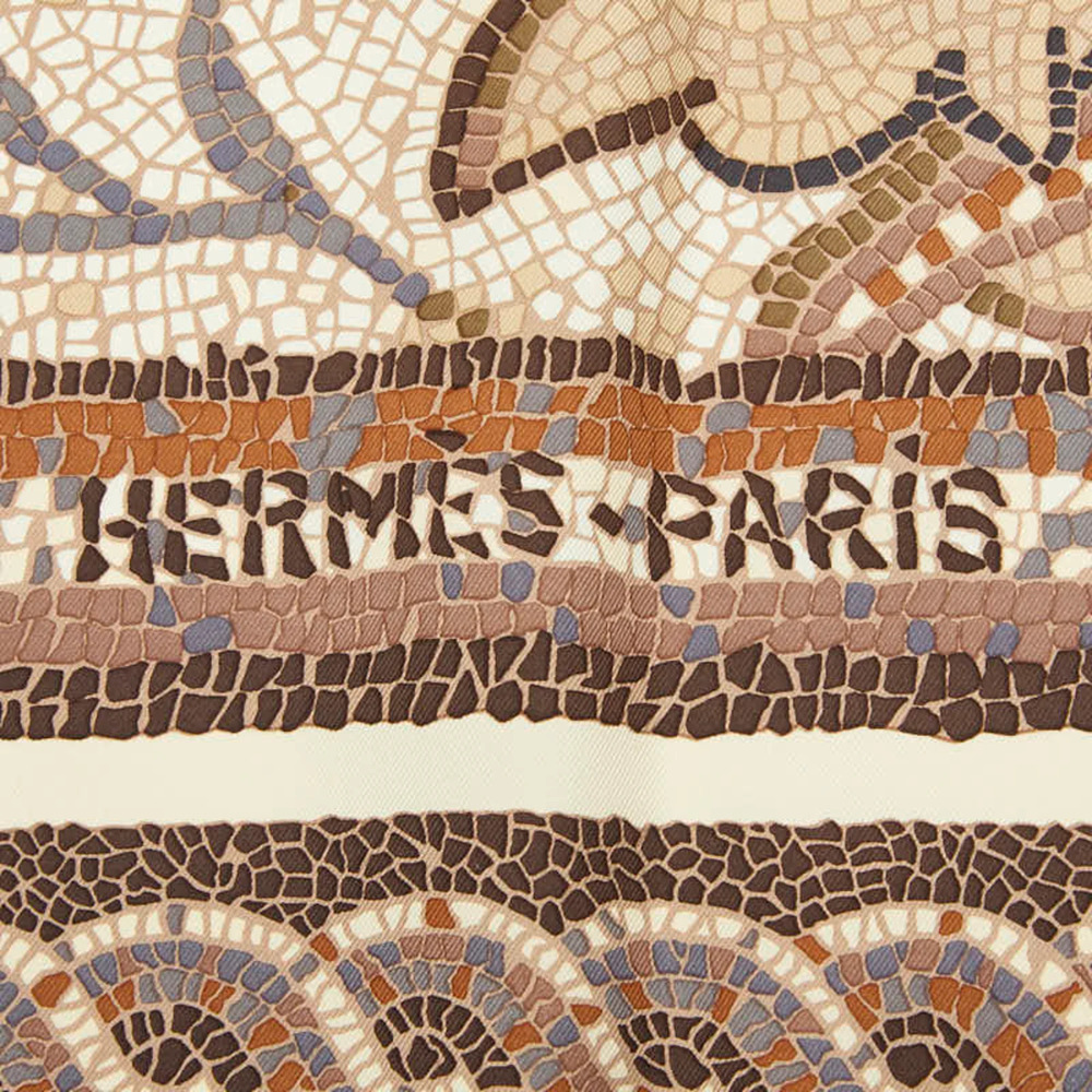 HERMES Authentic Cream Silk Scarf - Picture 5 of 8